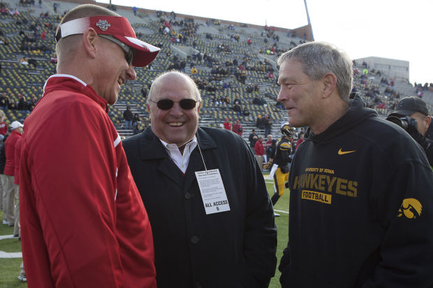 110213-iowa-football